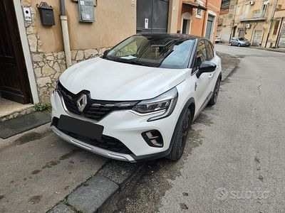 Usata Renault Captur Techno 90 CV (66 kW) 2023 Bianco SUV