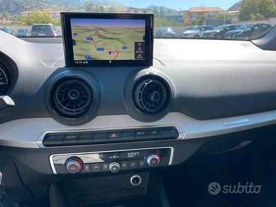 Usata Audi Q2 116 CV (85 kW) 2018 Grigio SUV