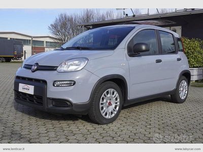 Usata Fiat Panda S 384 CV (282 kW) 2022 Grigio Utilitaria