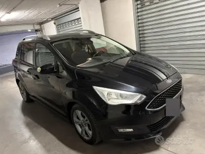 Usata Ford C-MAX 120 CV (88 kW) 2018 Nero Monovolume