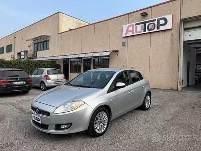 Usata Fiat Bravo Active 120 CV (88 kW) 2008 Grigio Utilitaria