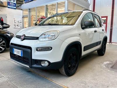 Usata Fiat Panda Lounge 95 CV (69 kW) 2018 Bianco Berlina
