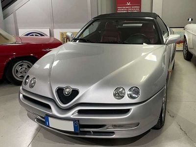 Usata Alfa Romeo Spider 155 CV (114 kW) 1999 Grigio Cabrio