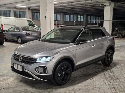 Nuova VW T-Roc Sport 116 CV (85 kW) 2025 Grigio SUV