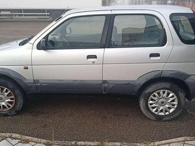 Usata Daihatsu Terios 83 CV (61 kW) 2000 SUV