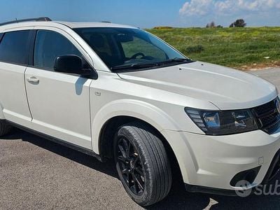 Usata Fiat Freemont 170 CV (125 kW) 2015 Bianco SUV
