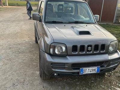Usata Suzuki Jimny 65 CV (47 kW) 2008 Grigio SUV