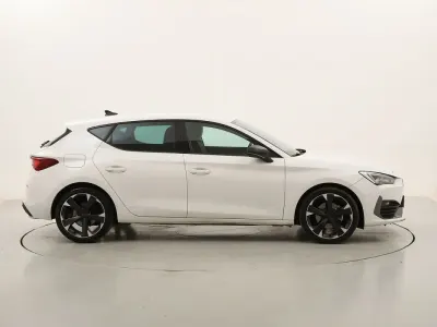 Usata Cupra Leon 150 CV (110 kW) 2024 Biancobianco Berlina