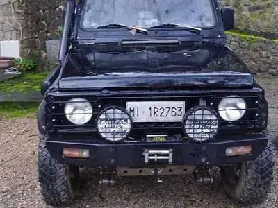 Begagnad Suzuki Samurai 69 HK (50 kW) 1996 Svart SUV