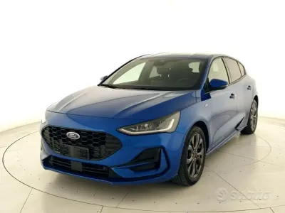 Usata Ford Focus ST-Line 125 CV (91 kW) 2022 Bluazzurro Berlina