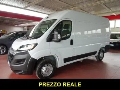 Usata Citroën Jumper 140 CV (102 kW) 2023 Bianco Monovolume