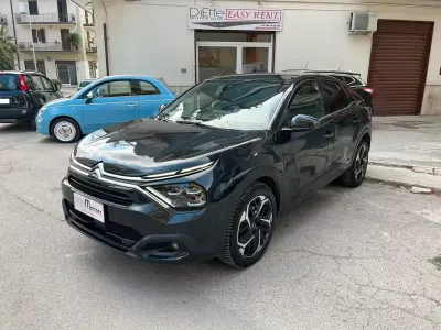 Usata Citroën C4 Shine 131 CV (96 kW) 2021 Nero Berlina