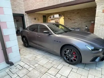 Usata Maserati GranSport 330 CV (242 kW) 2022 Grigio Berlina