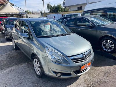 Usata Opel Corsa 86 CV (63 kW) 2010 Grigio Utilitaria