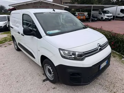 Usata Citroën Berlingo 75 CV (55 kW) 2021 Bianco Monovolume