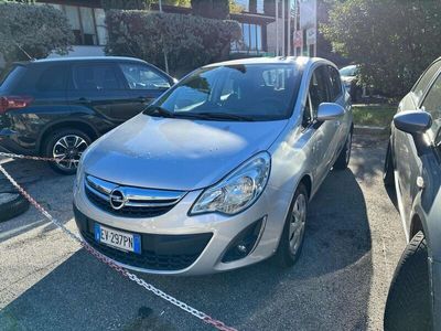 usata Opel Corsa 1.3 CDTI 75CV 5 porte Ok Neopatentati