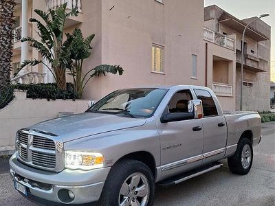 Käytetty Dodge Ram 345 HP (253 kW) 2004 Nouto