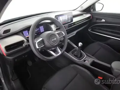 Usata Jeep Avenger Summit 101 CV (74 kW) 2025 Granite SUV