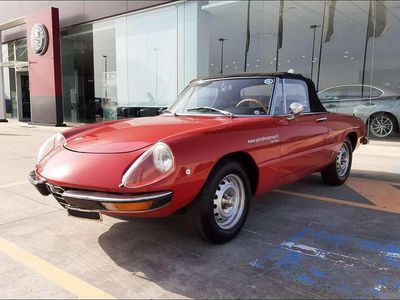 Usata Alfa Romeo Spider 120 CV (88 kW) 1975 Rosso Cabrio