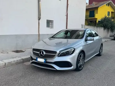 Usata Mercedes A200 Premium 136 CV (100 kW) 2017 Utilitaria