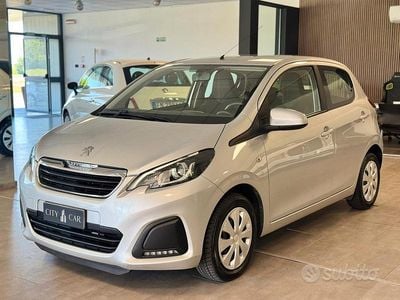 Usata Peugeot 108 Allure 69 CV (50 kW) 2016 Grigio Berlina