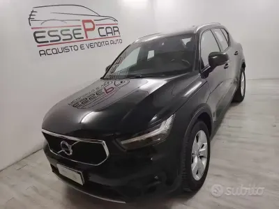 Usata Volvo XC40 163 CV (119 kW) 2021 Nero SUV