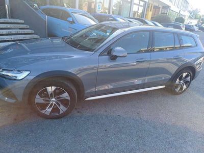 Volvo V60 CC