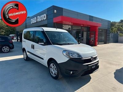 Usata Fiat Doblò 95 CV (69 kW) 2020 Bianco Monovolume