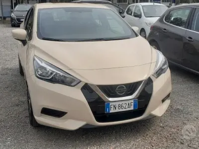 Usata Nissan Micra 71 CV (52 kW) 2018 Beige Utilitaria