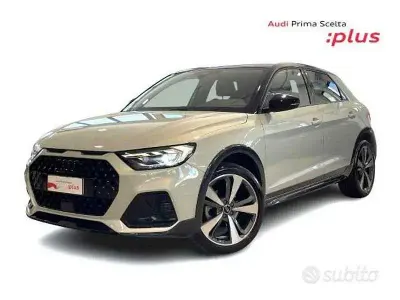 Usata Audi A1 Comfort 110 CV (80 kW) 2023 Grigio SUV