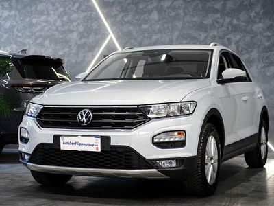 Usata VW T-Roc Business 116 CV (85 kW) 2021 White silver metallizzato SUV