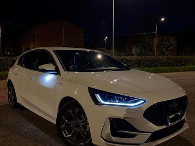 Usata Ford Focus ST-Line 125 CV (91 kW) 2024 Bianco Berlina