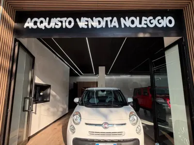 Usata Fiat 500L Lounge 84 CV (61 kW) 2015 Bianco Monovolume
