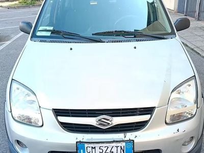 Usata Suzuki Ignis 2004 Grigio Utilitaria
