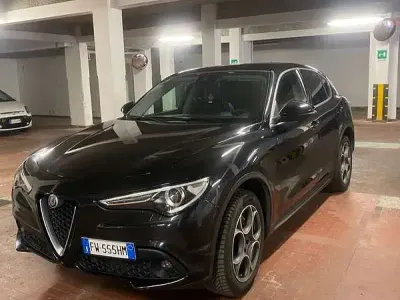 Usata Alfa Romeo Stelvio 209 CV (153 kW) 2019 SUV