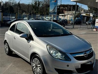 Usata Opel Corsa 60 CV (44 kW) 2010 Grigio Utilitaria