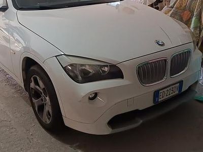 Bianco Usata 2010 BMW X1 SUV | 4500 € (Ottimo prezzo)