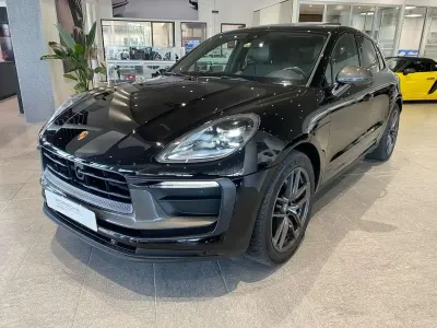 Usata Porsche Macan T 265 CV (194 kW) 2022 Nero SUV
