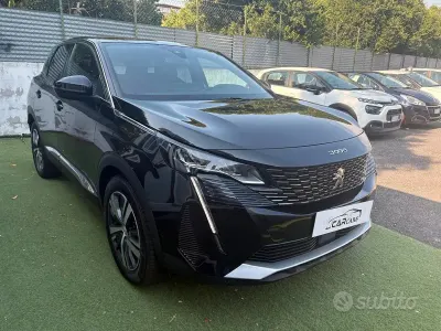 Usata Peugeot 3008 Allure 131 CV (96 kW) 2023 Nero SUV