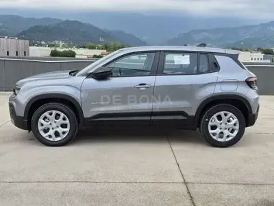 Nuova Jeep Avenger Altitude 101 CV (74 kW) 2026 SUV