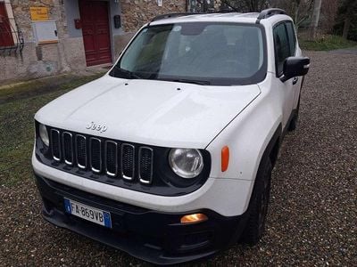 Usata Jeep Renegade Opening Edition 140 CV (102 kW) 2015 SUV