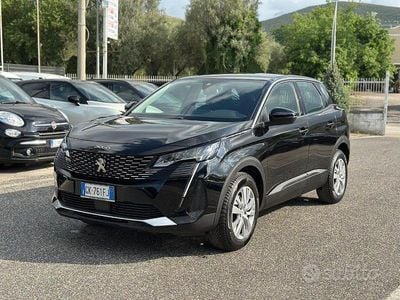 Begagnad Peugeot 3008 Active 131 HK (96 kW) 2022 Svart SUV