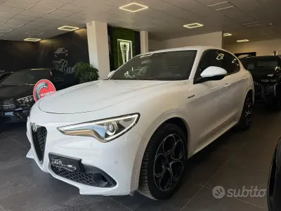 Usata Alfa Romeo Stelvio Veloce 209 CV (153 kW) 2022 Bianco SUV