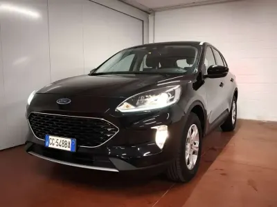 Usata Ford Kuga 152 CV (111 kW) 2021 Nero SUV