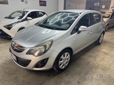 Usata Opel Corsa 85 CV (62 kW) 2014 Grigio Utilitaria