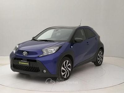 Juniper blue / black Usata 2023 Toyota Aygo X Trend SUV | 14.790 € (Buon prezzo)