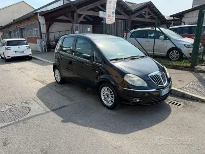 Usata Lancia Musa 77 CV (56 kW) 2009 Nero Monovolume