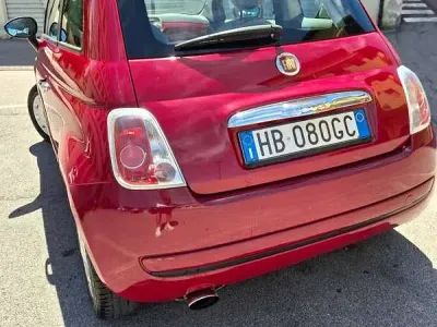 Usata Fiat 500 75 CV (55 kW) 2010 Rosso Utilitaria