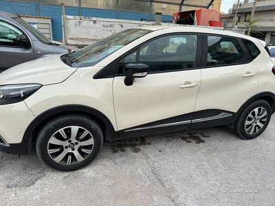 Usata Renault Captur 2017 Bianco SUV