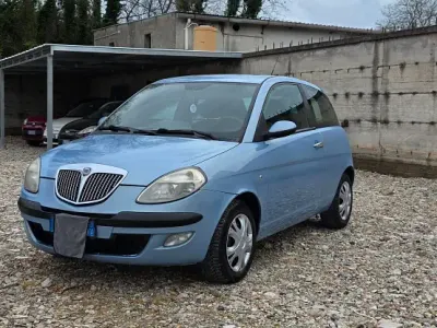 Usado Lancia Ypsilon 69 CV (50 kW) 2005 Utilitario